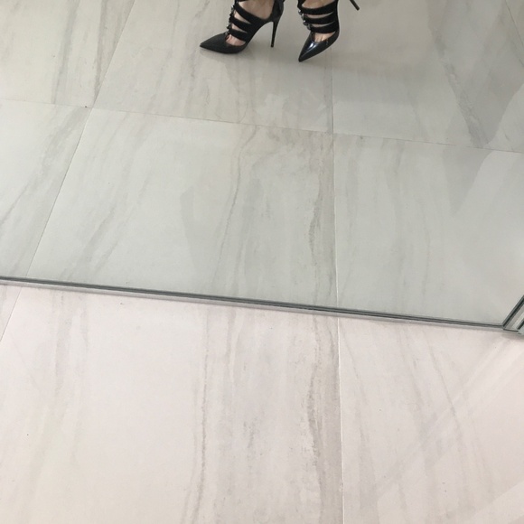 Authentic Valentino heels - Picture 13 of 16